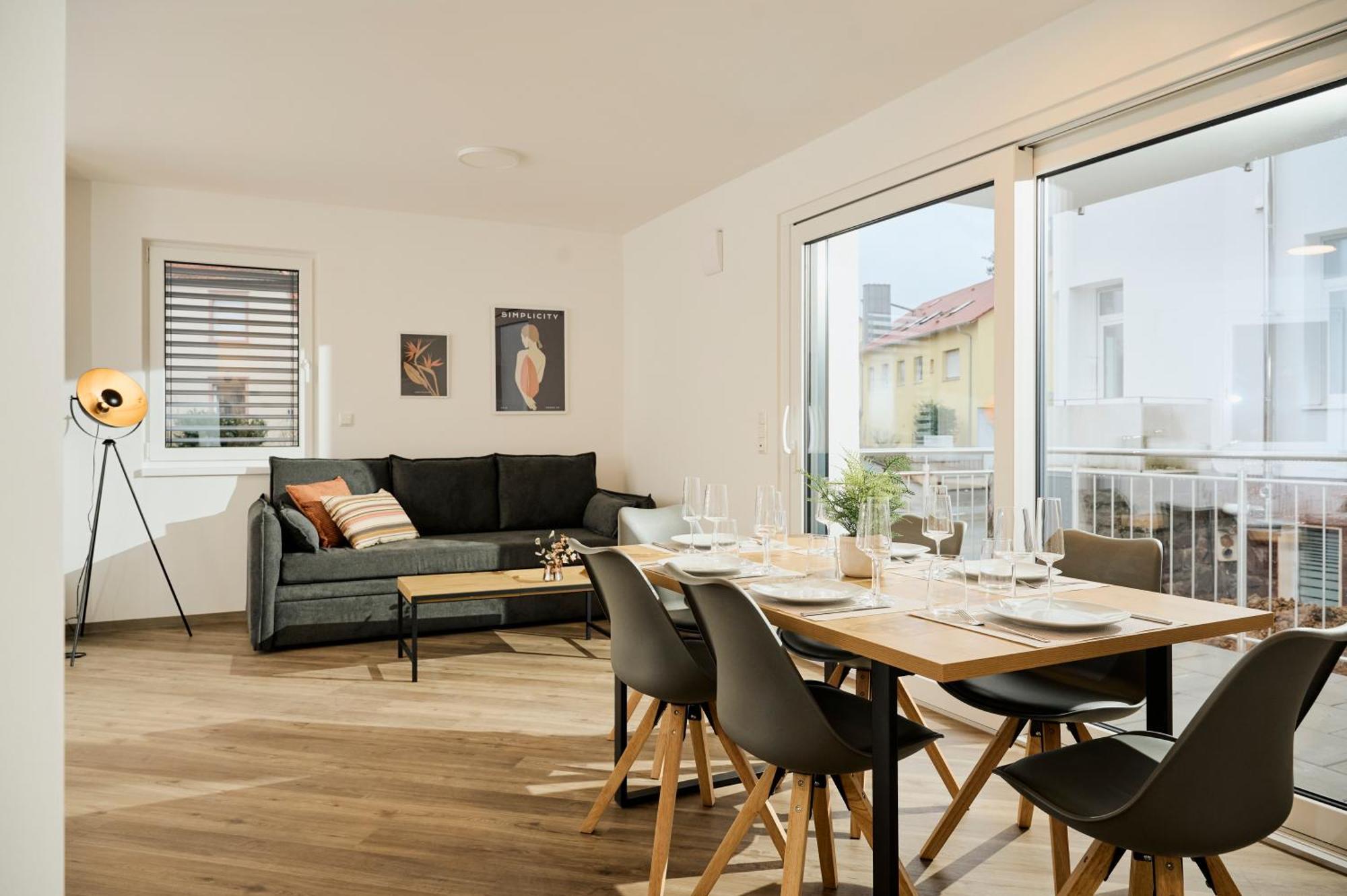 Moderne Apartments Mit Highspeed-Wlan Und Gratis-Tiefgarage Ihr Perfekter Rueckzugsort Nahe Dem Zentrum Und Der Therme I Barrierearm Bad Kissingen Luaran gambar