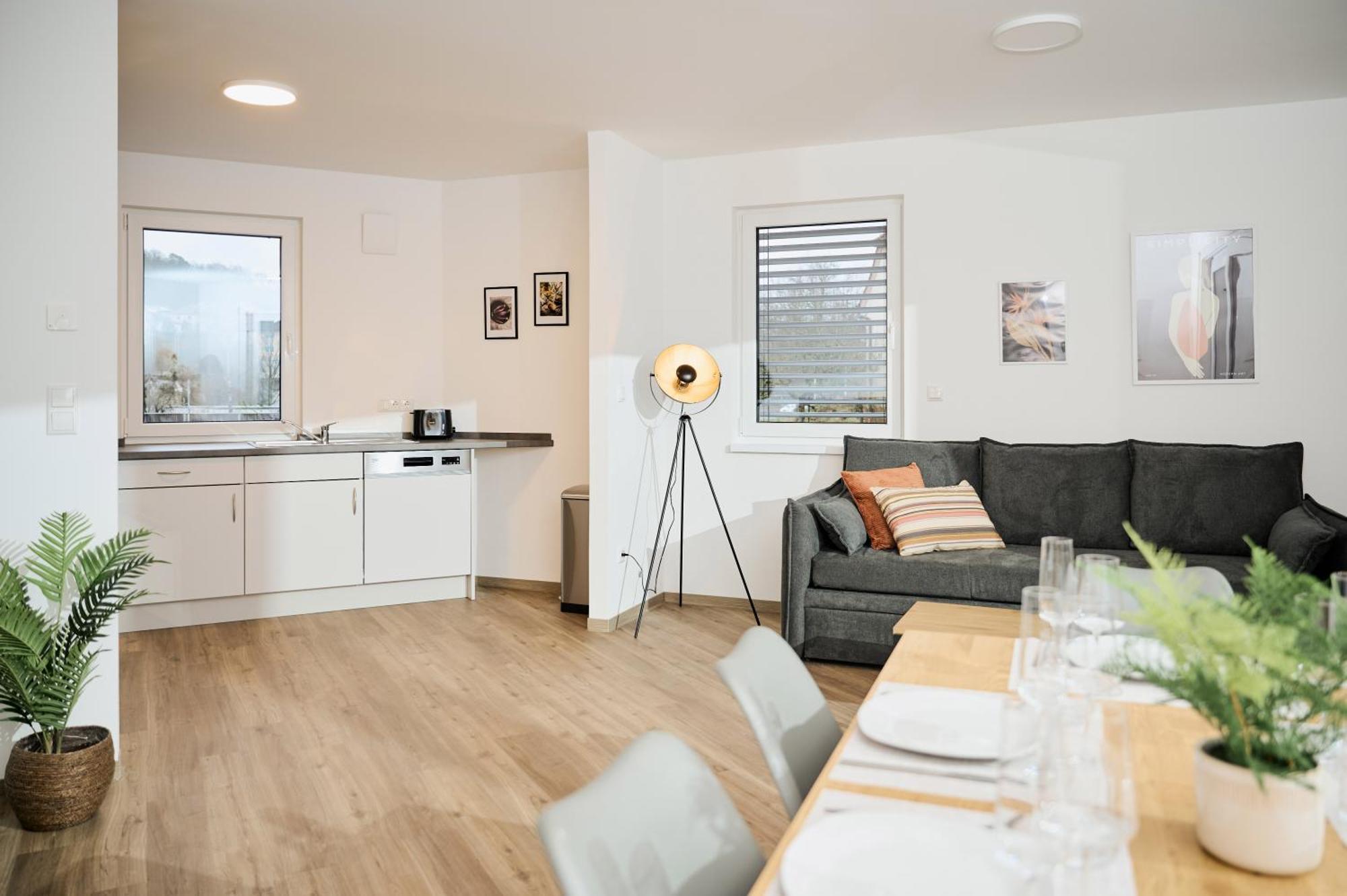 Moderne Apartments Mit Highspeed-Wlan Und Gratis-Tiefgarage Ihr Perfekter Rueckzugsort Nahe Dem Zentrum Und Der Therme I Barrierearm Bad Kissingen Luaran gambar