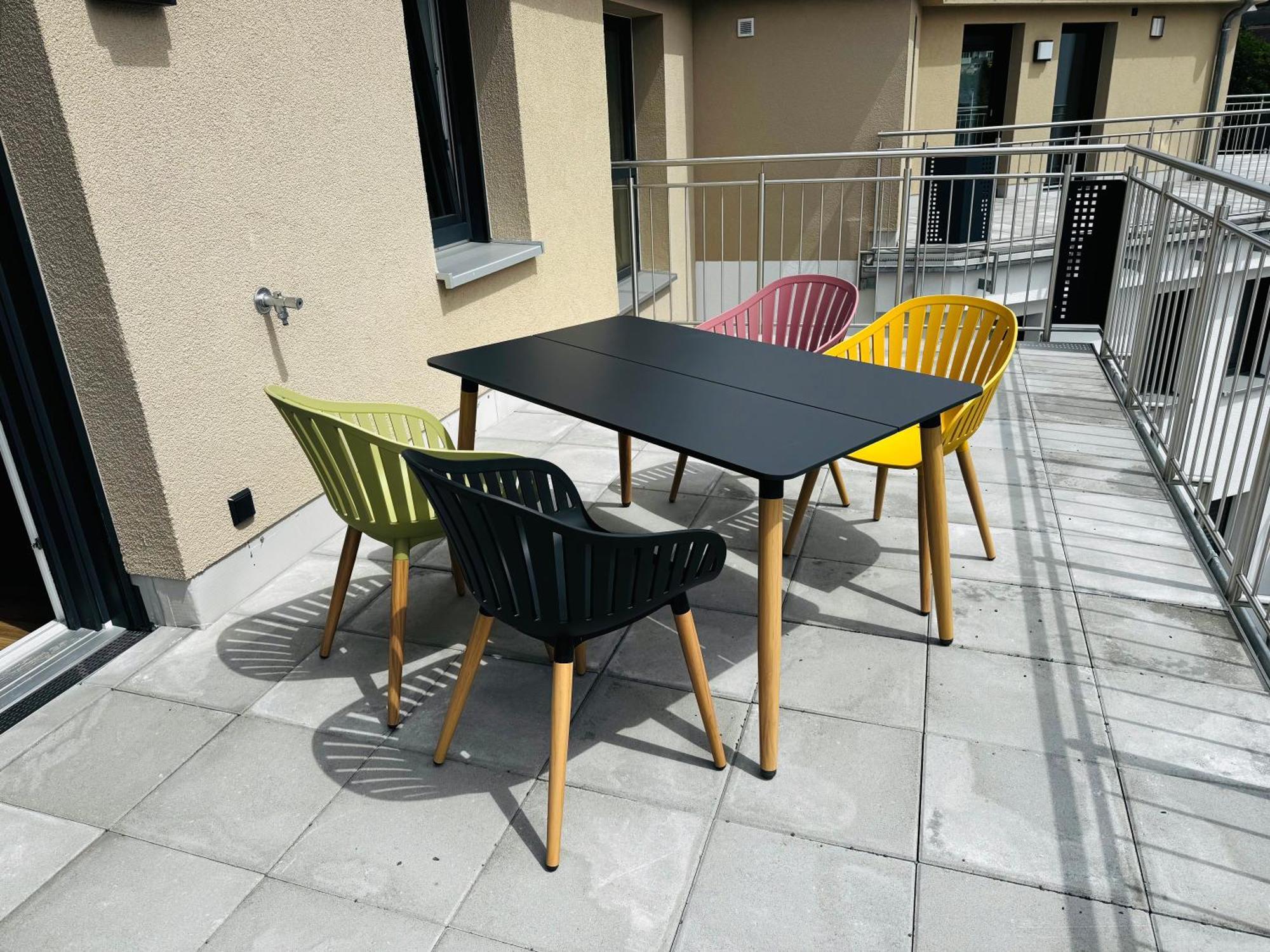 Moderne Apartments Mit Highspeed-Wlan Und Gratis-Tiefgarage Ihr Perfekter Rueckzugsort Nahe Dem Zentrum Und Der Therme I Barrierearm Bad Kissingen Luaran gambar